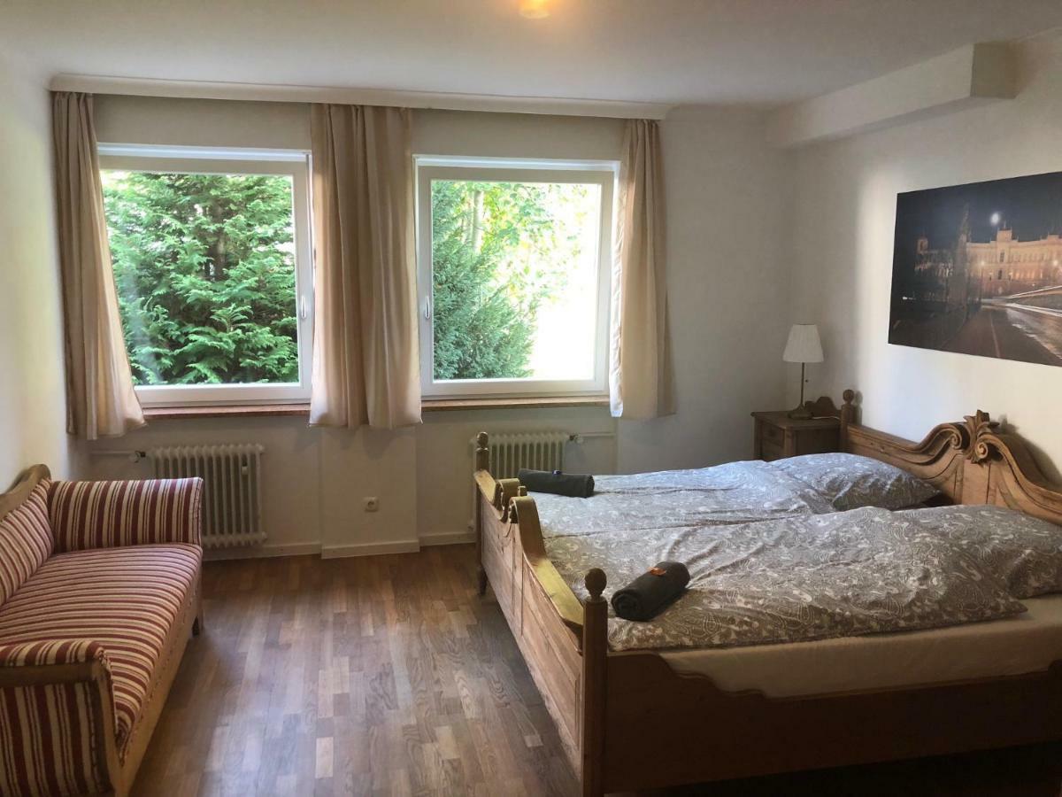 Ferienwohnung Messewohnung Muenchen Ost Forstern Екстер'єр фото