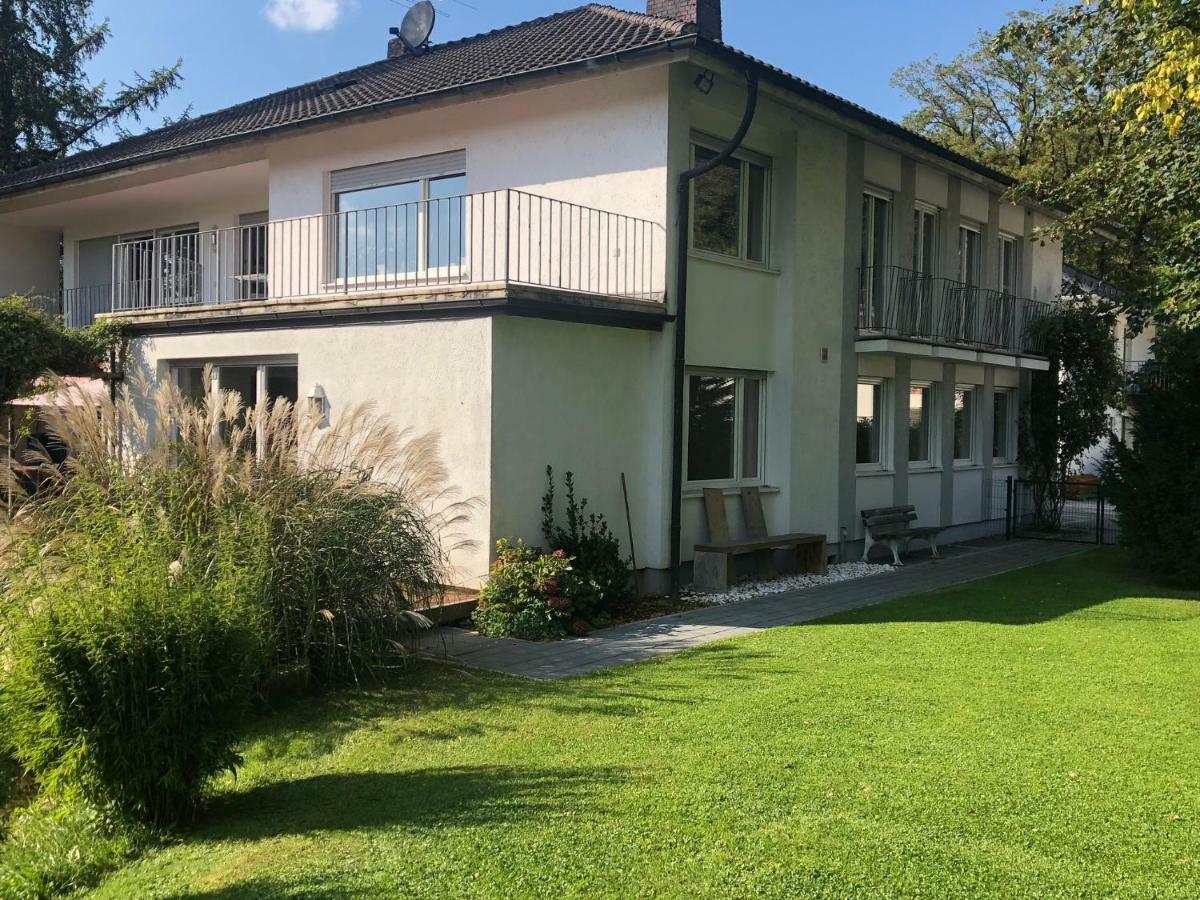 Ferienwohnung Messewohnung Muenchen Ost Forstern Екстер'єр фото